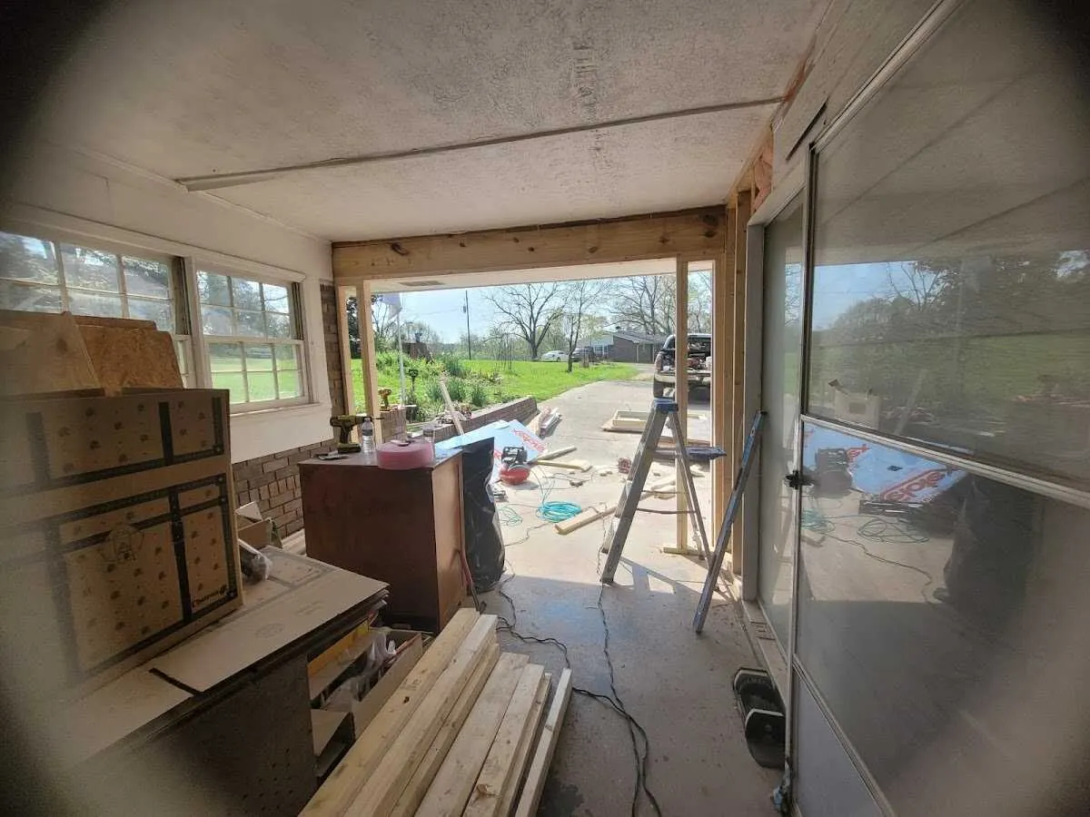 Air movers and dehumidifier for Water Mitigation Services in Cortlandt